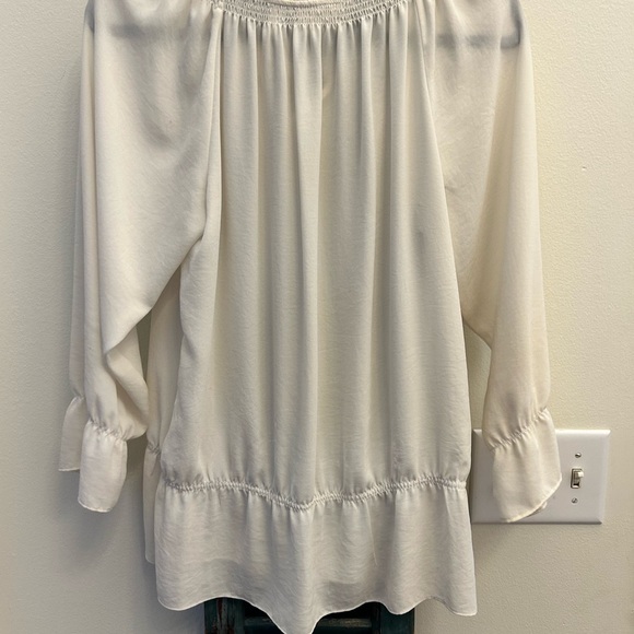 Peplum waist Chicos size 1 cream blouse - Picture 3 of 3